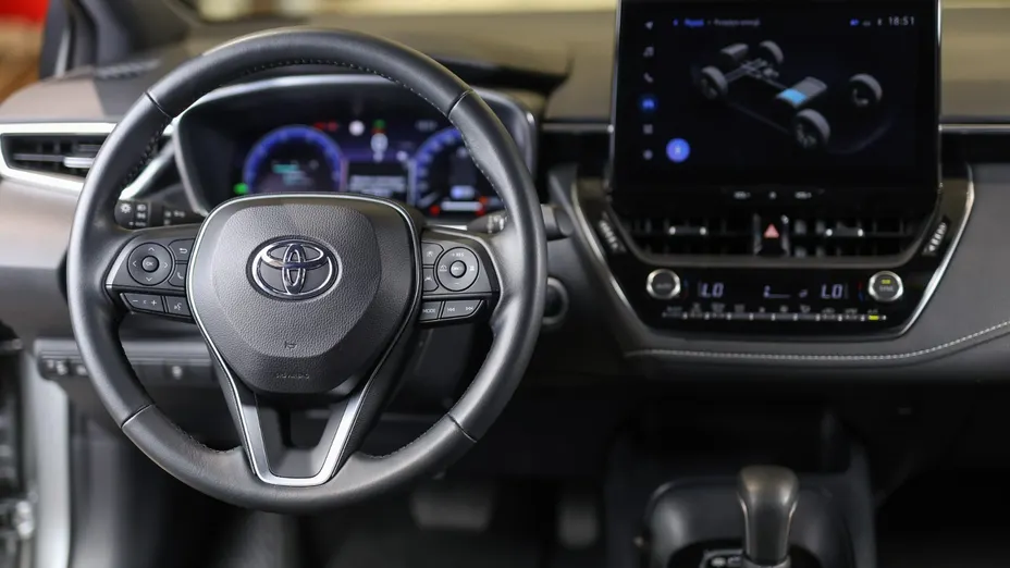 TOYOTA Corolla Corolla 1.8 Hybrid Comfort