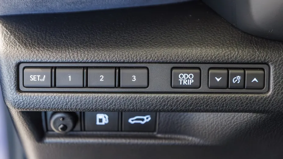 LEXUS LBX LBX 1.5 Hybrid Cool