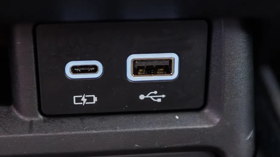 LEXUS NX NX 450h+ Omotenashi AWD