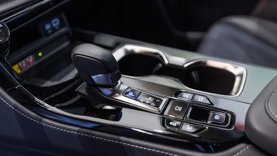 LEXUS NX NX 450h+ Omotenashi AWD