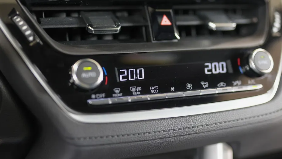 TOYOTA Corolla Cross Corolla Cross 2.0 Hybrid Style