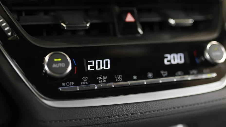 TOYOTA Corolla Cross Corolla Cross 2.0 Hybrid Style