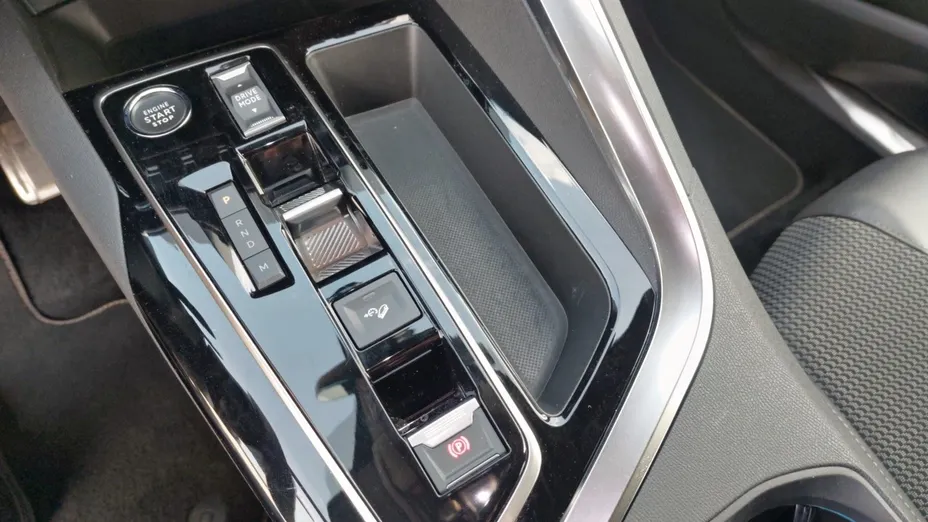 PEUGEOT 5008 5008 1.5 BlueHDi GT S&S EAT8