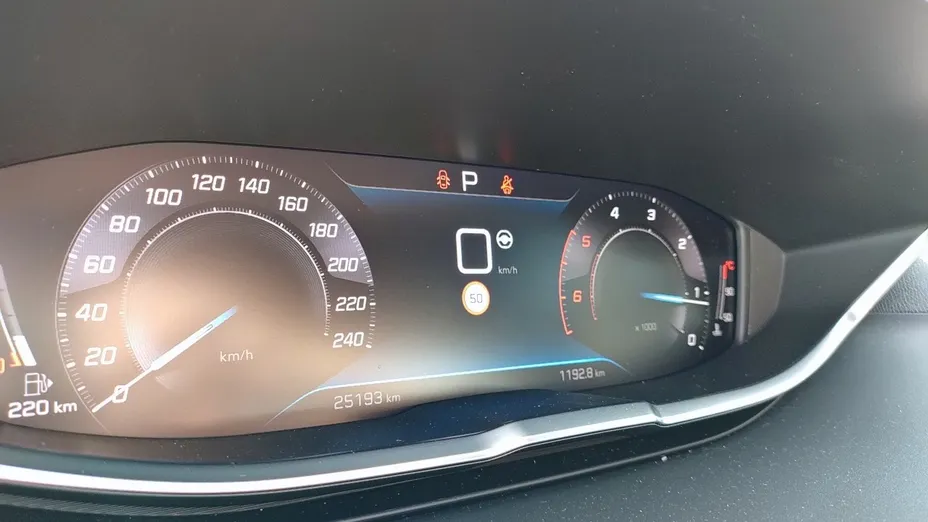 PEUGEOT 5008 5008 1.5 BlueHDi GT S&S EAT8