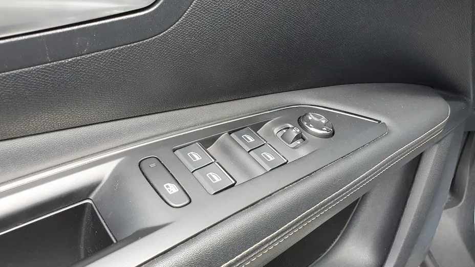 PEUGEOT 3008 3008 1.2 PureTech GT S&S EAT8