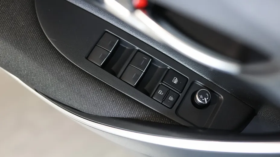 TOYOTA Corolla Corolla 1.8 Hybrid Comfort