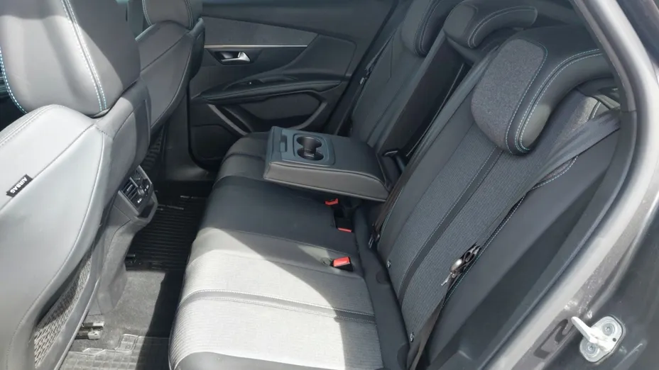 PEUGEOT 3008 3008 1.5 BlueHDi Allure Pack S&S EAT8