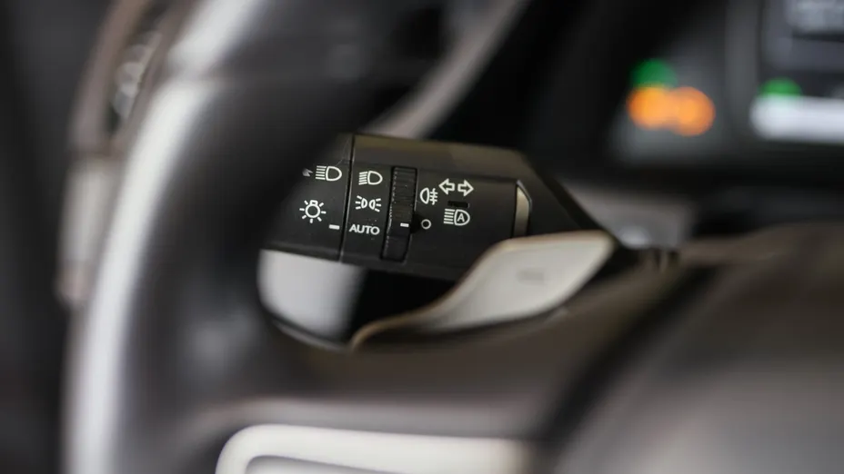 LEXUS ES ES 300h F Sport Design