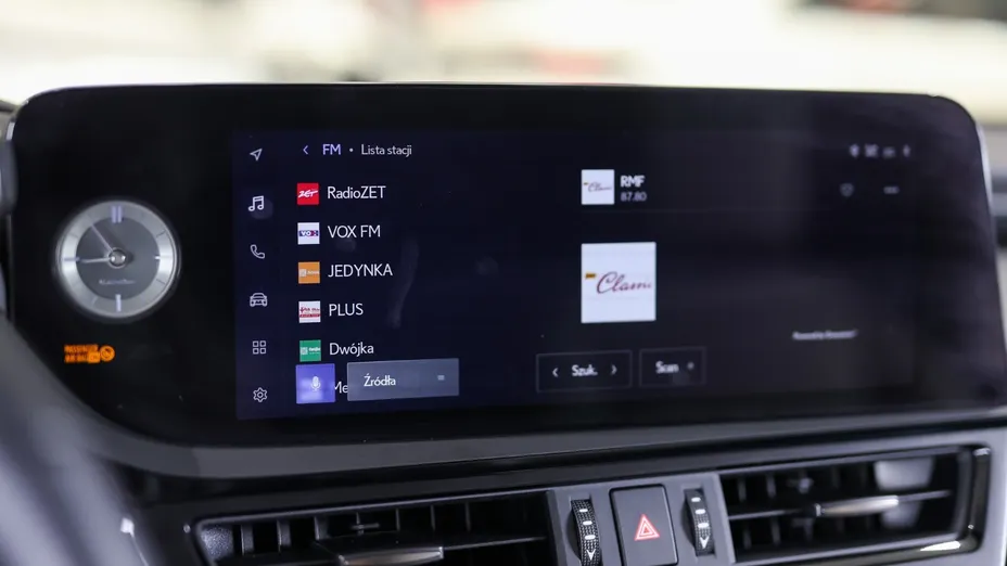 LEXUS ES ES 300h F Sport Design