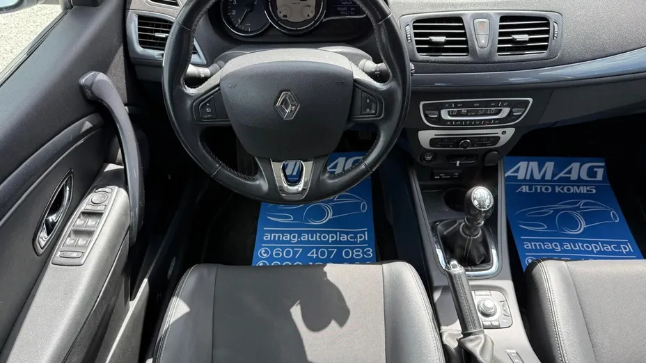 RENAULT Megane -