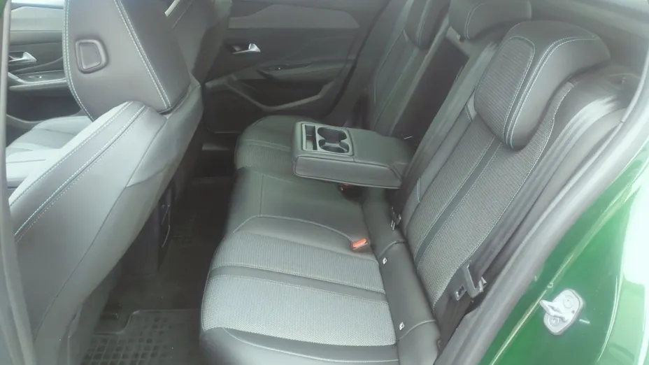 PEUGEOT 308 308 1.2 PureTech Allure S&S EAT8