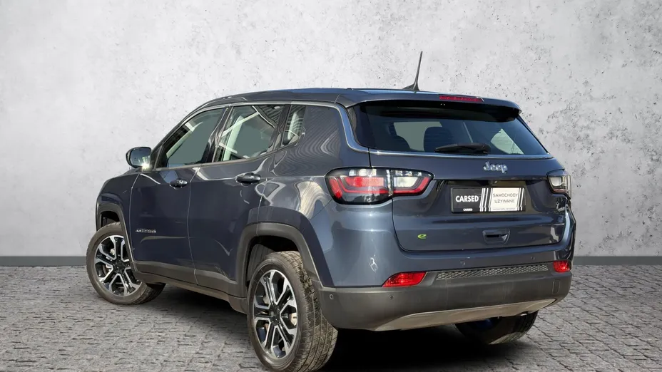 JEEP Compass -