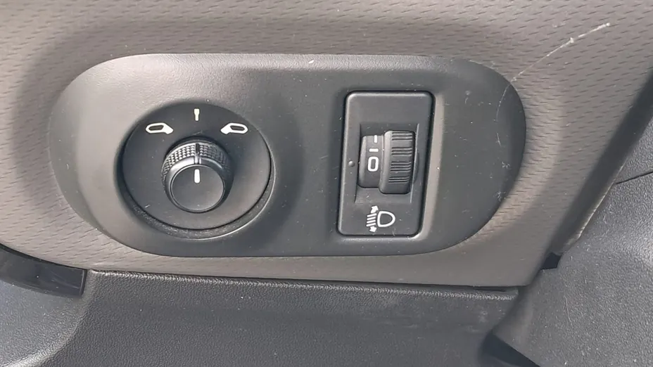 CITROEN C4 -