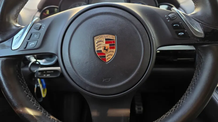 PORSCHE Cayenne -