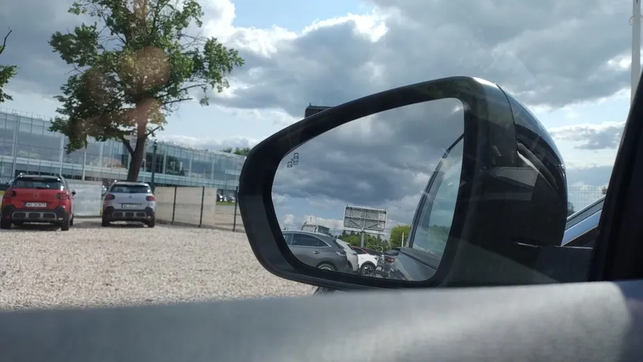 PEUGEOT 3008 3008 1.2 PureTech Allure Pack S&S EAT8