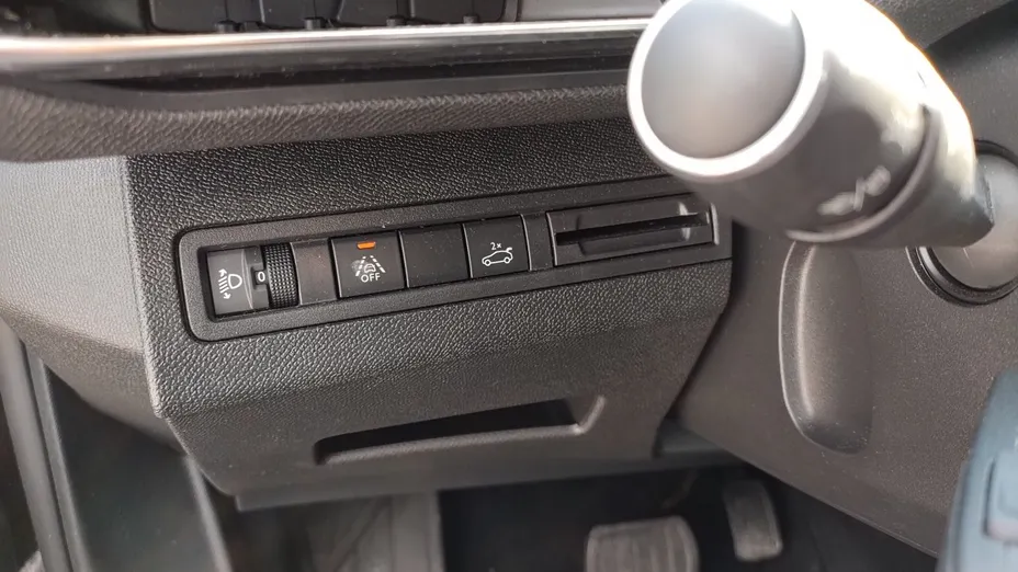 PEUGEOT 3008 3008 1.2 PureTech Allure Pack S&S EAT8