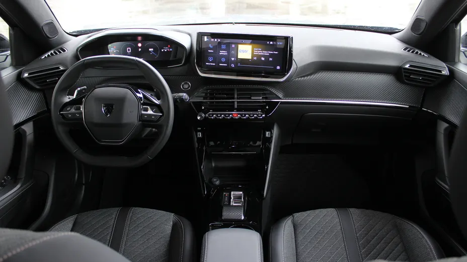 PEUGEOT 2008 2008 PureTech 130 Allure S&S EAT8