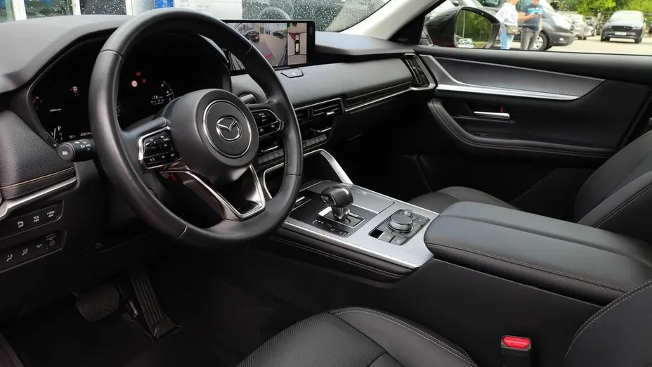 MAZDA CX-60 -