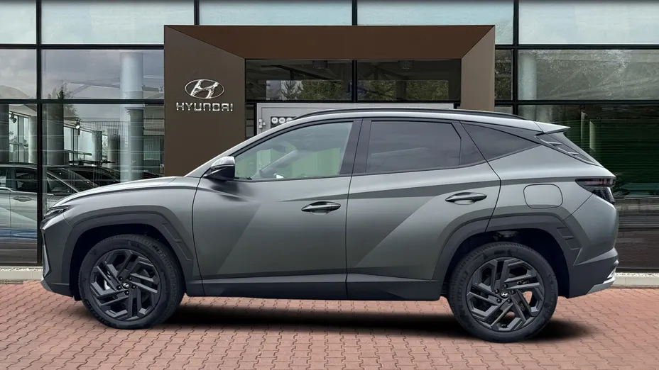 HYUNDAI Tucson Tucson 1.6 T-GDi HEV Smart Black 2WD aut Nowy