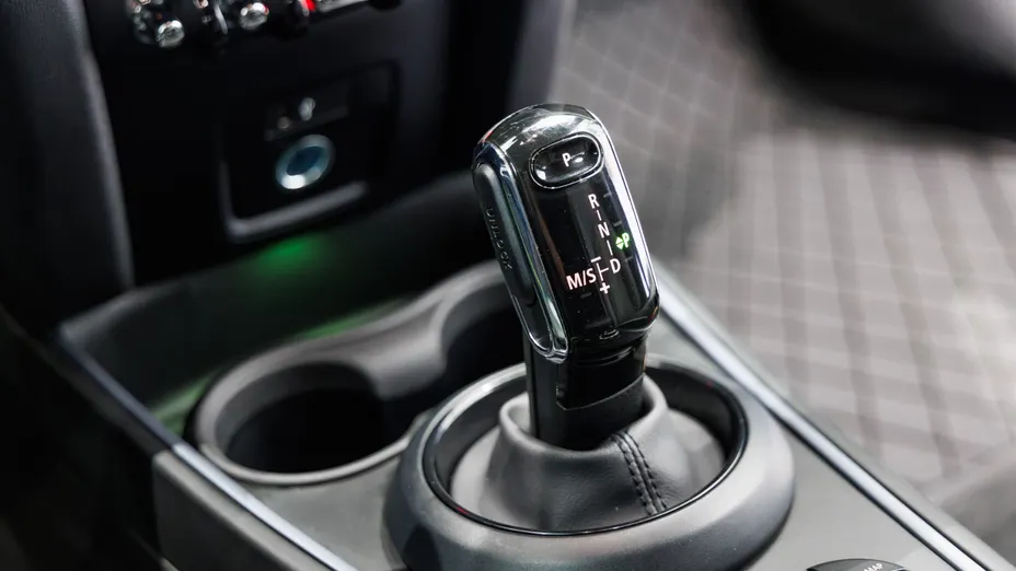 MINI [BMW] Countryman Cooper SD ALL4 ALL4 Trim aut