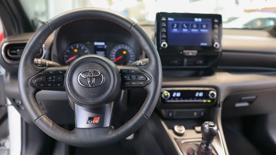 TOYOTA Yaris GR Yaris 1.6 Dynamic