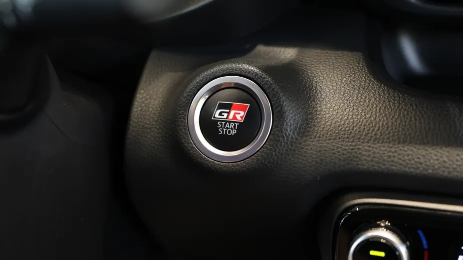 TOYOTA Yaris GR Yaris 1.6 Dynamic