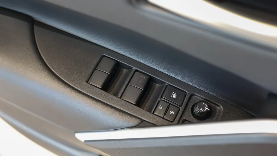 TOYOTA Corolla Cross Corolla Cross 2.0 Hybrid Executive AWD