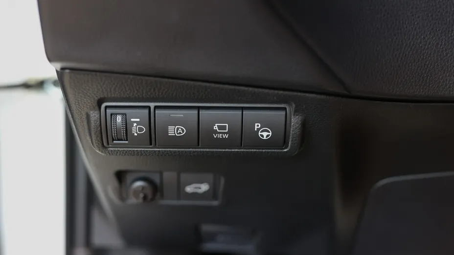 TOYOTA Corolla Cross Corolla Cross 2.0 Hybrid Executive AWD