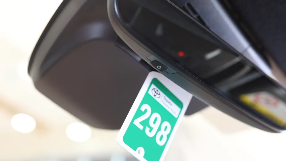 TOYOTA Corolla Cross Corolla Cross 2.0 Hybrid Executive AWD