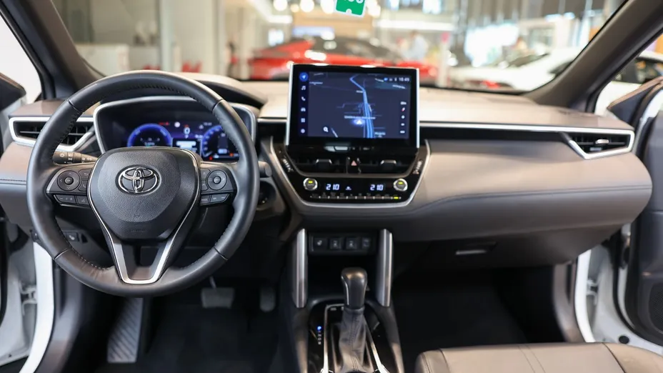 TOYOTA Corolla Cross Corolla Cross 2.0 Hybrid Executive AWD