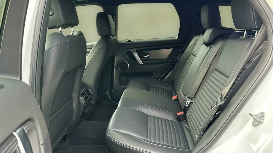 LAND ROVER Discovery Sport Discovery Sport 2.0 P200 mHEV Dynamic SE aut