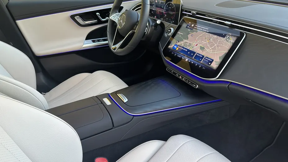 MERCEDES-BENZ E Klasa E 220 d mHEV 4-Matic Avantgarde 9G-Tronic