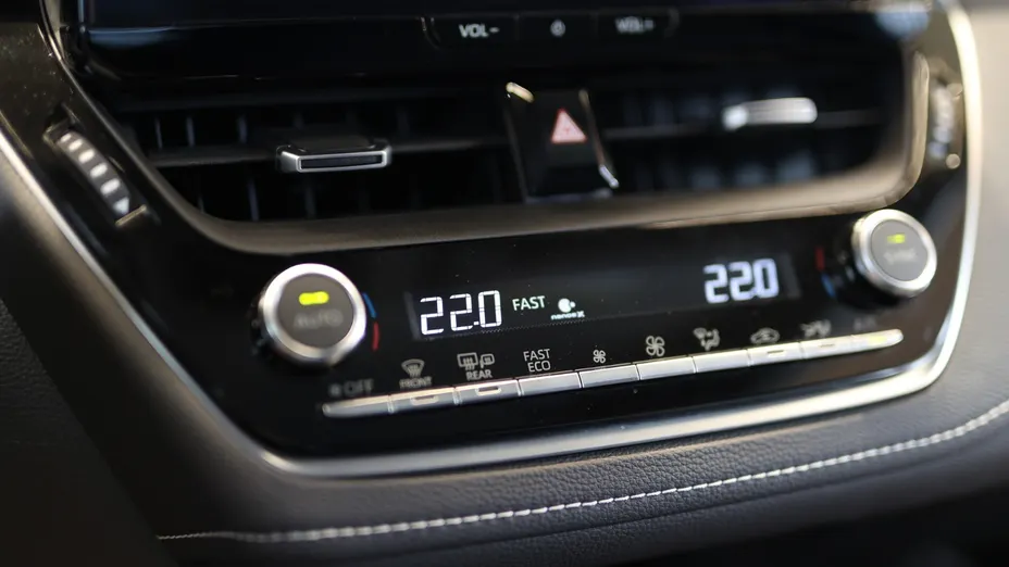 TOYOTA Corolla Corolla 1.8 Hybrid Style