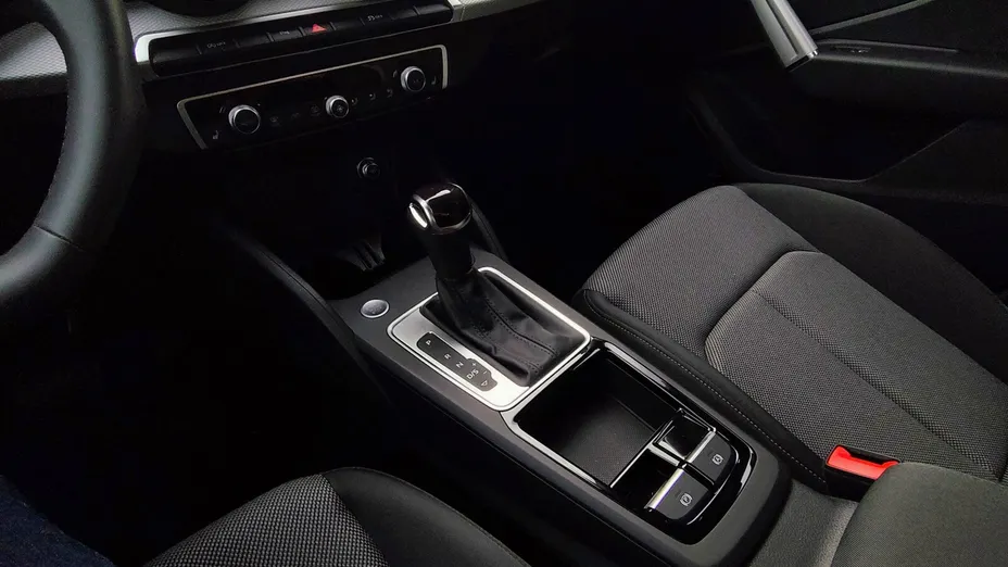 AUDI Q2 Q2 35 TFSI Advanced S tronic