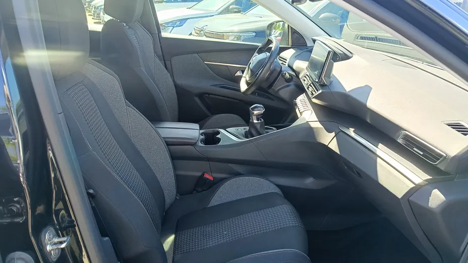 PEUGEOT 3008 3008 1.5 BlueHDi Active Pack S&S