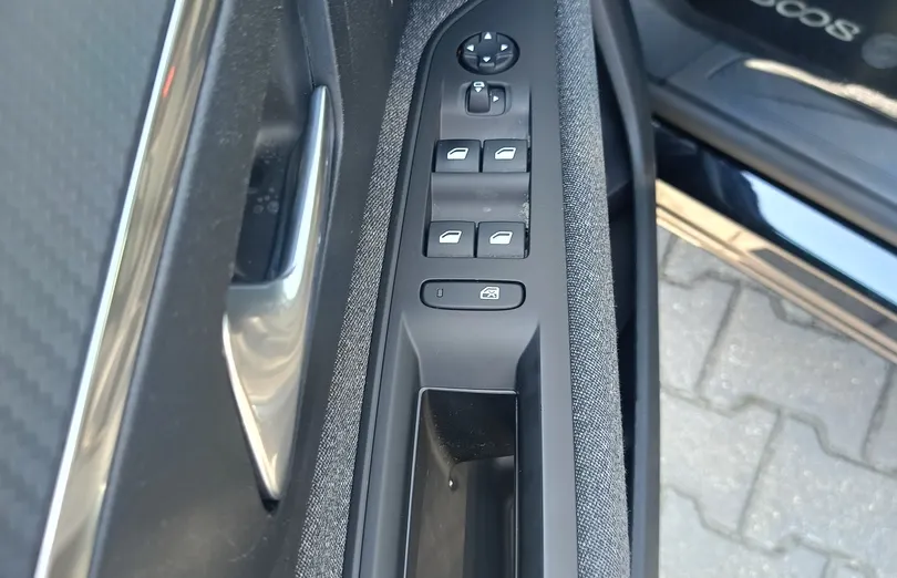 PEUGEOT 3008 3008 1.5 BlueHDi Active Pack S&S EAT8