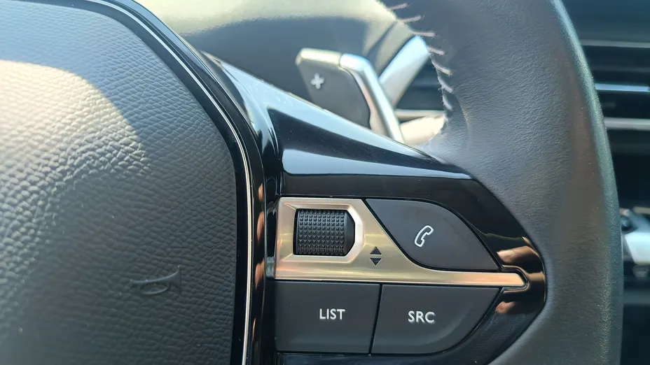 PEUGEOT 3008 3008 1.5 BlueHDi Active Pack S&S EAT8