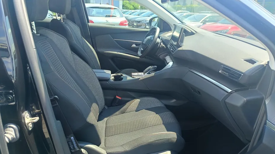 PEUGEOT 3008 3008 1.5 BlueHDi Active Pack S&S EAT8