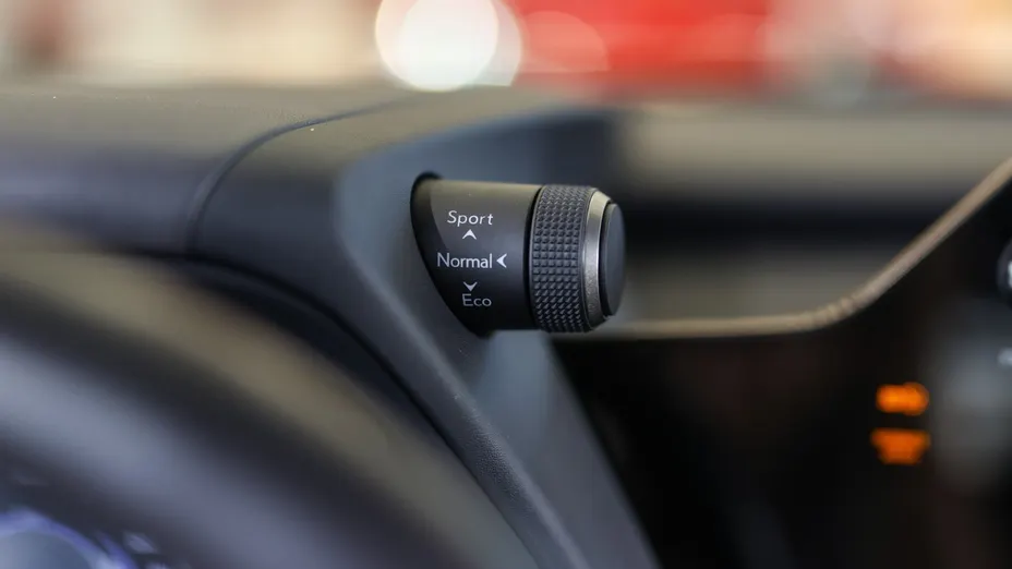 LEXUS UX UX 250h GPF F Sport Design 2WD