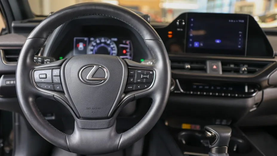 LEXUS UX UX 250h GPF F Sport Design 2WD