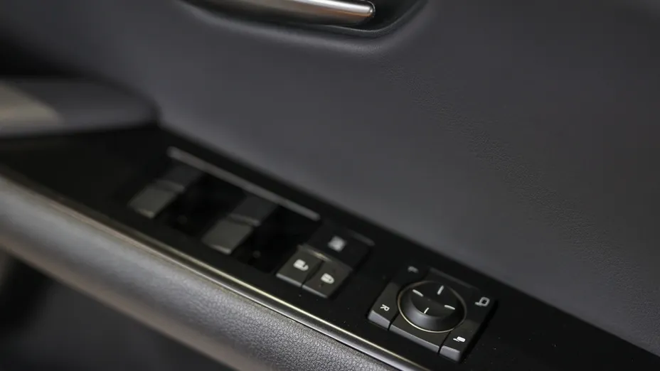 LEXUS UX UX 250h GPF F Sport Design 2WD