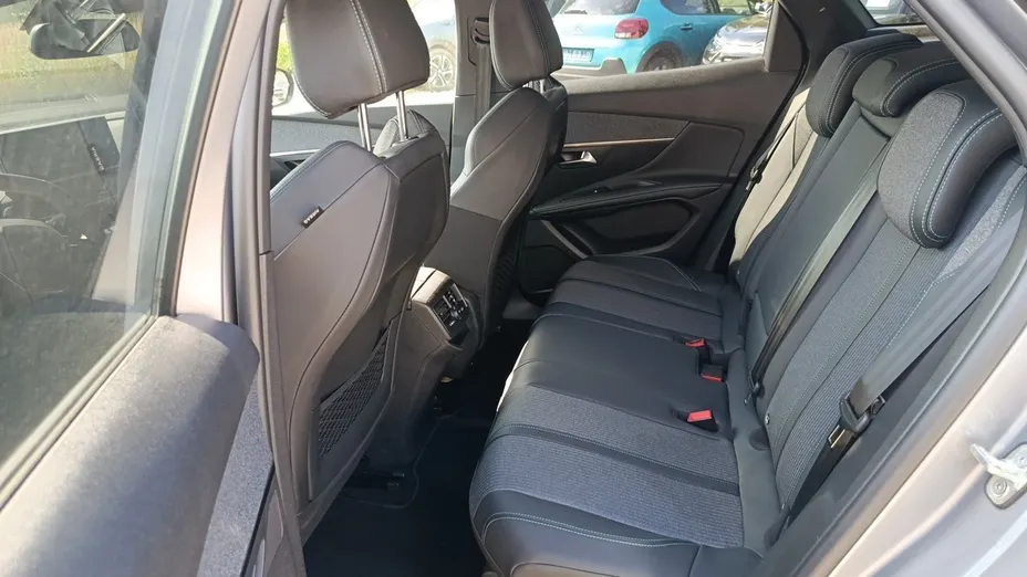 PEUGEOT 3008 3008 1.2 PureTech Allure Pack S&S