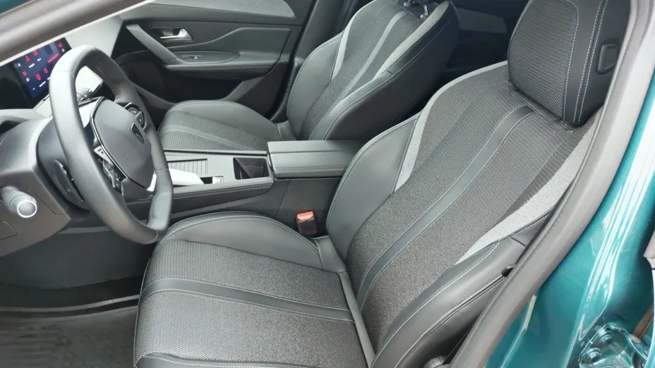 PEUGEOT 308 308 1.2 PureTech Allure S&S EAT8