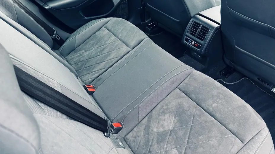 VOLKSWAGEN Golf Golf VIII 1.5 eTSI EVO Style DSG