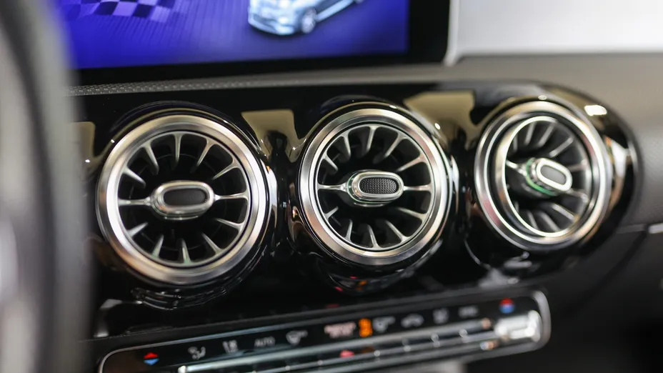 MERCEDES-BENZ A Klasa A 35 AMG 4-Matic 7G-DCT