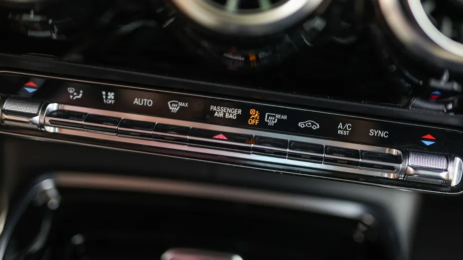 MERCEDES-BENZ A Klasa A 35 AMG 4-Matic 7G-DCT