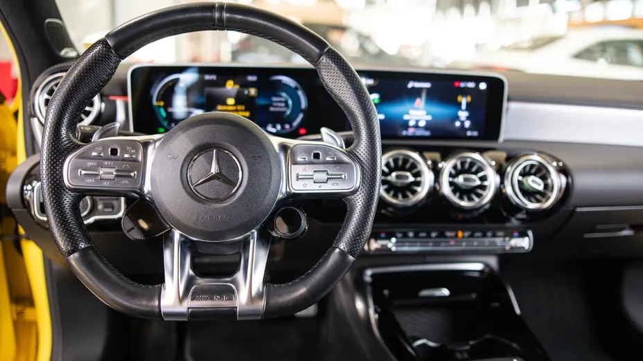 MERCEDES-BENZ A Klasa A 35 AMG 4-Matic 7G-DCT