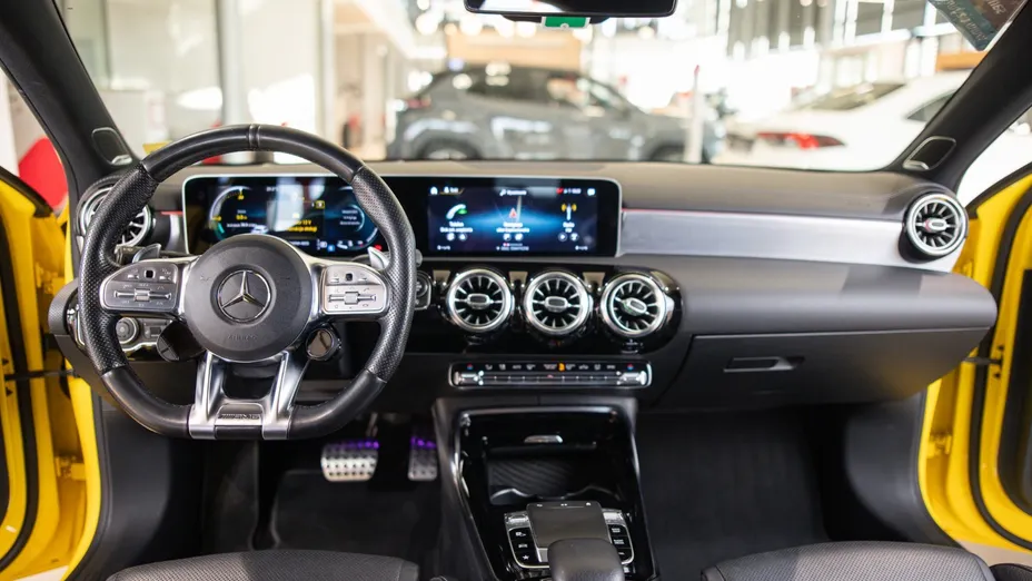 MERCEDES-BENZ A Klasa A 35 AMG 4-Matic 7G-DCT