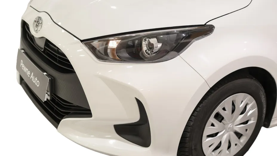 TOYOTA Yaris Yaris 1.0 Active