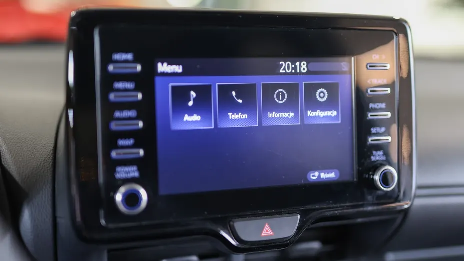 TOYOTA Yaris Yaris 1.0 Active